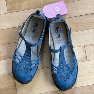 JBU Women's Blue Mary Janes US 8w Eu 39